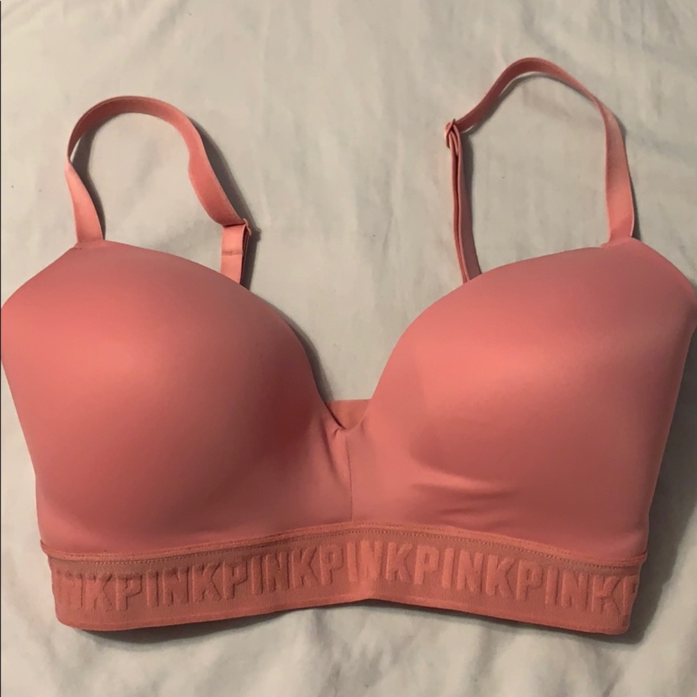 PINK wear everywhere wireless bra